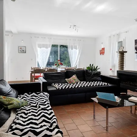 Prestig House * Danestal