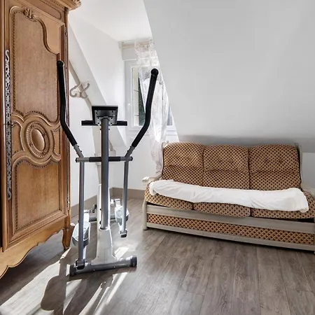 Prestig House * Danestal